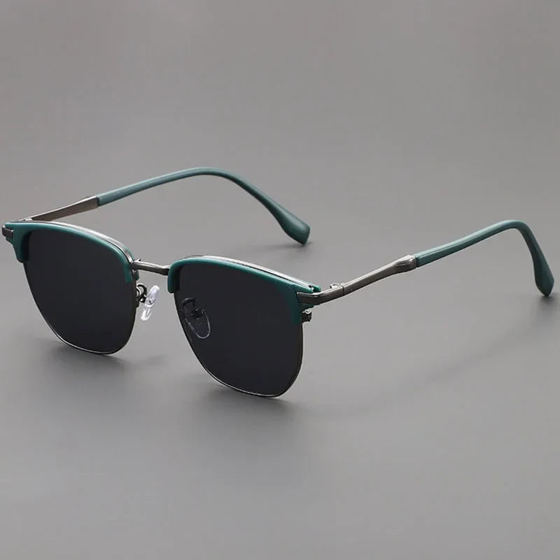 Vintage Square Metal Frame Sunglasses for Men and Women, Retro Unisex Fashion UV400 Protection Eyewear