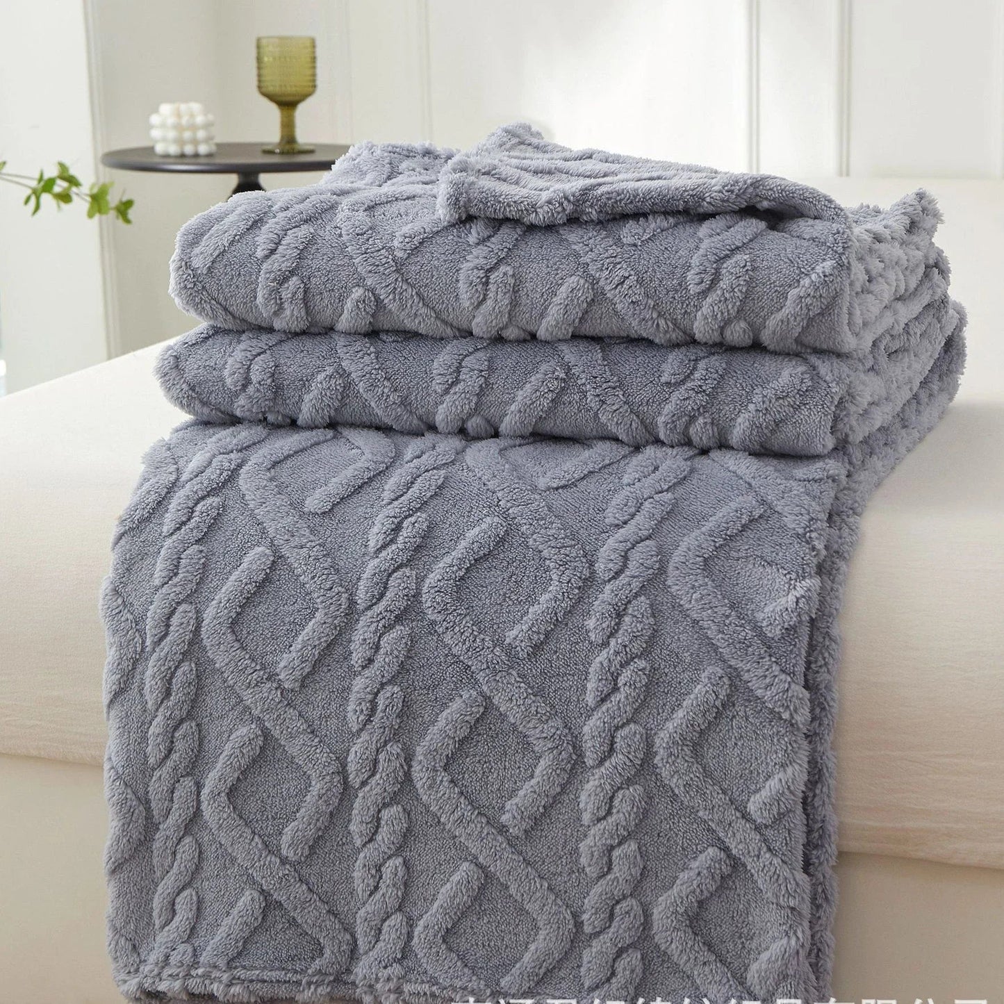 New Winter Coral Fleece Blankets Home Cozy Office Sofa Blanket Warm Nap Throw Blanket Travel Textile Fleece Thick Warm Blankets