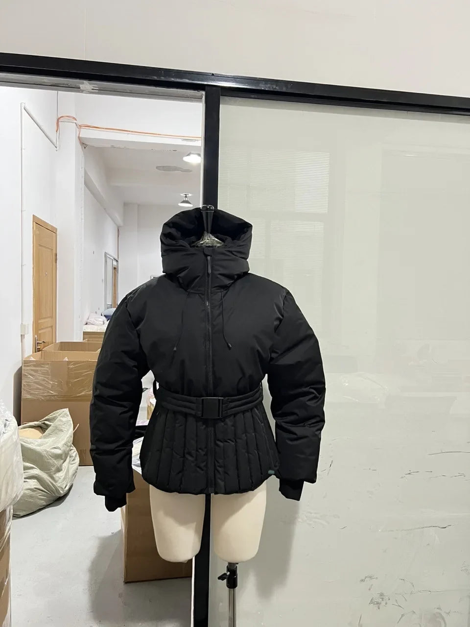 Belted Chic Hooded Cotton Coat Women Casual Full Sleeve Stand Collar Zipper Short Skiwear  Lady Winter Sport Puffer Jacket