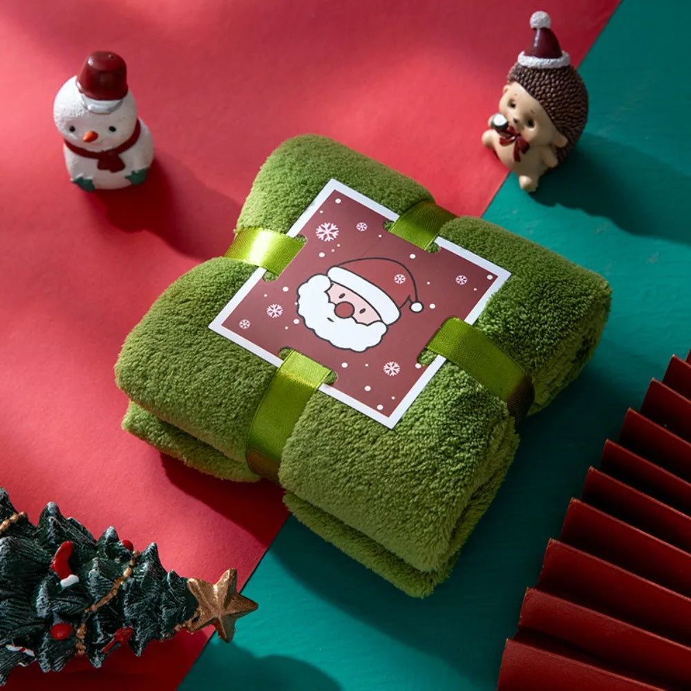 Coral Velvet Christmas Towel Reusable Absorb Water Face Towel Xmas Holiday Decorative Wash Cloth Christmas Gift Party Gift
