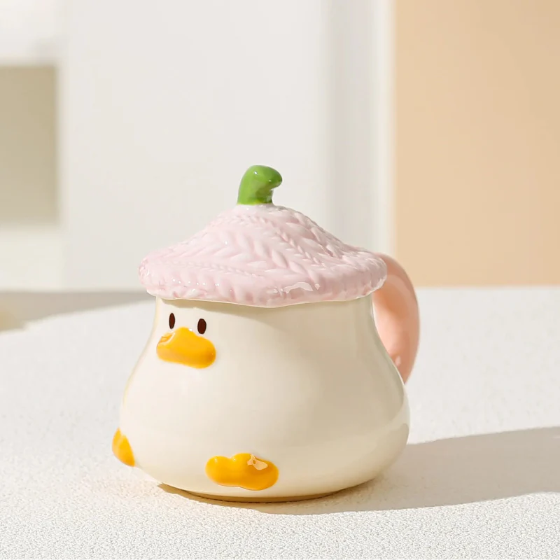Taza de pato kawaii con tapa