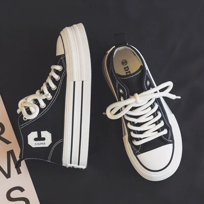 2026 Summer Women's Sneakers New Canvas Lace-Up Women's Sports Shoes Breathable Platform Sneakers Shoes White Casual Women Shoes