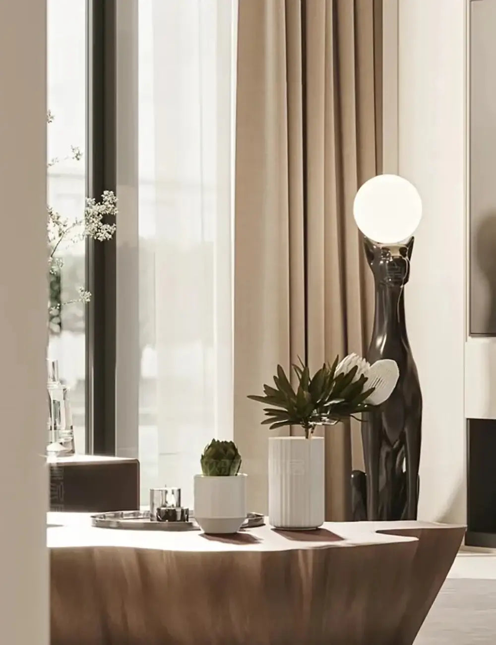 Lámpara de pie decorativa Rylight con perro sentado