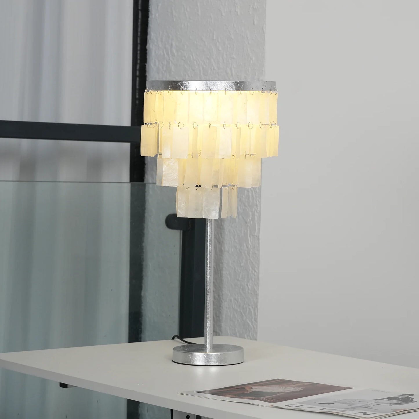 Lámpara de mesa escalonada Skye
