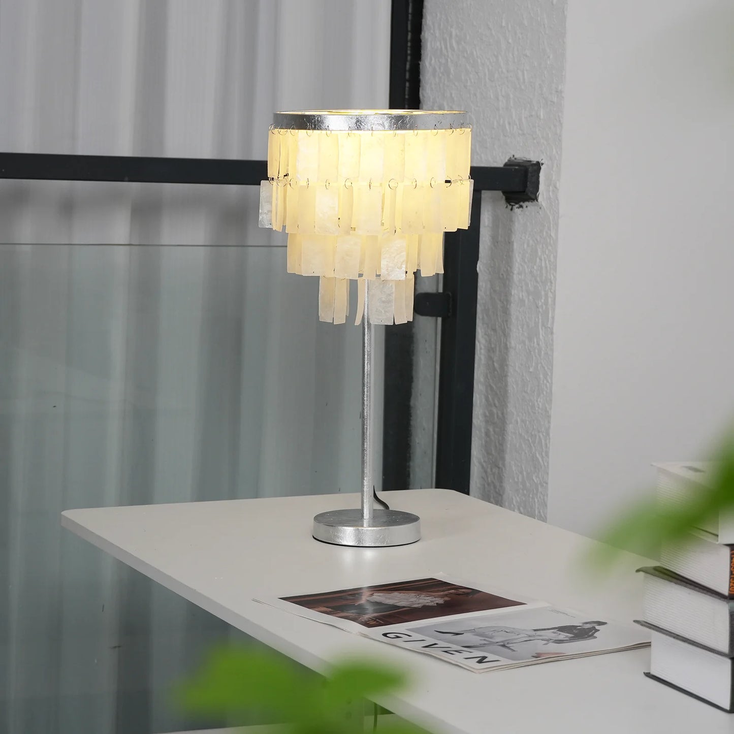 Lámpara de mesa escalonada Skye