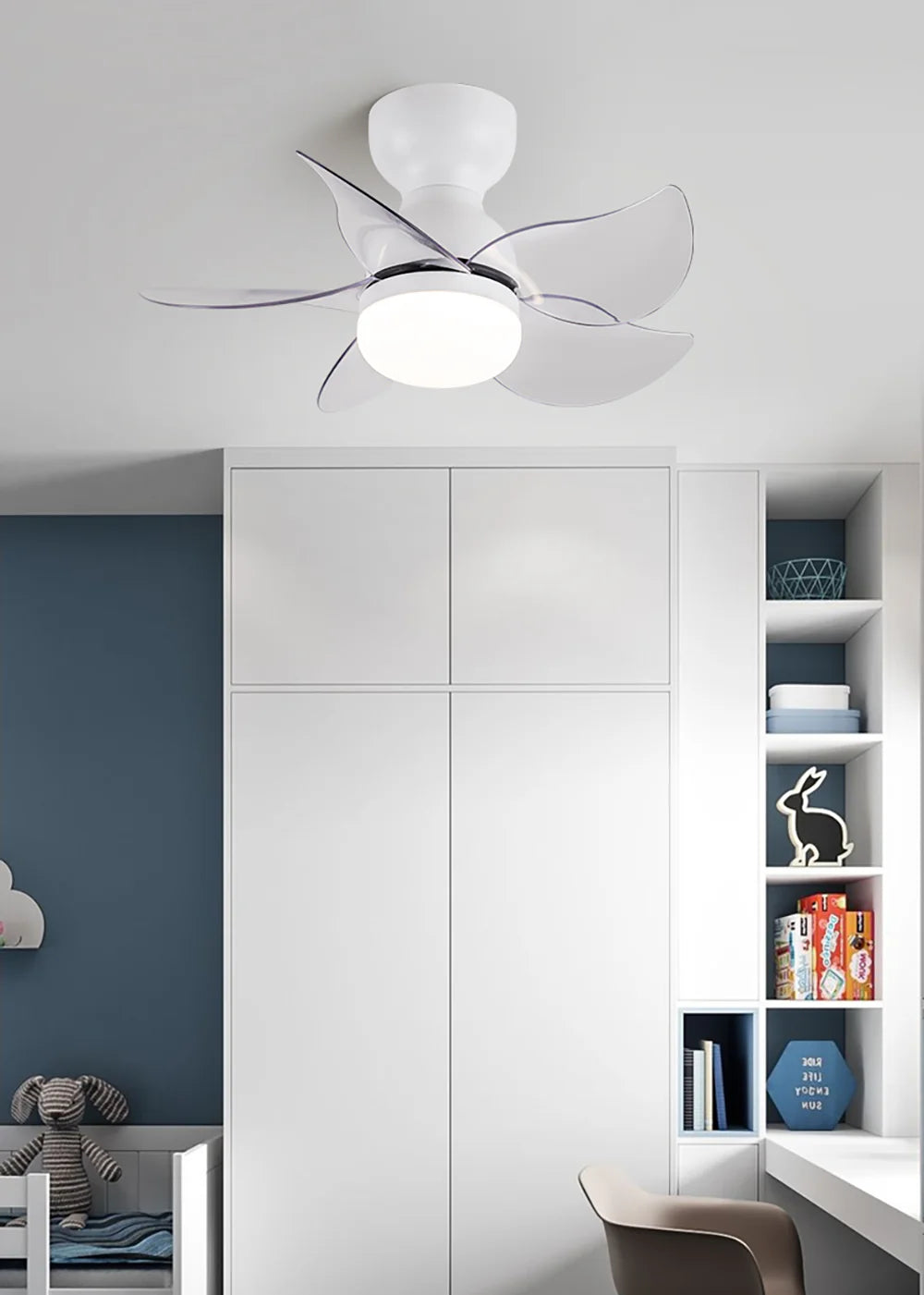 Lámpara de ventilador de techo pequeña de 5 aspas