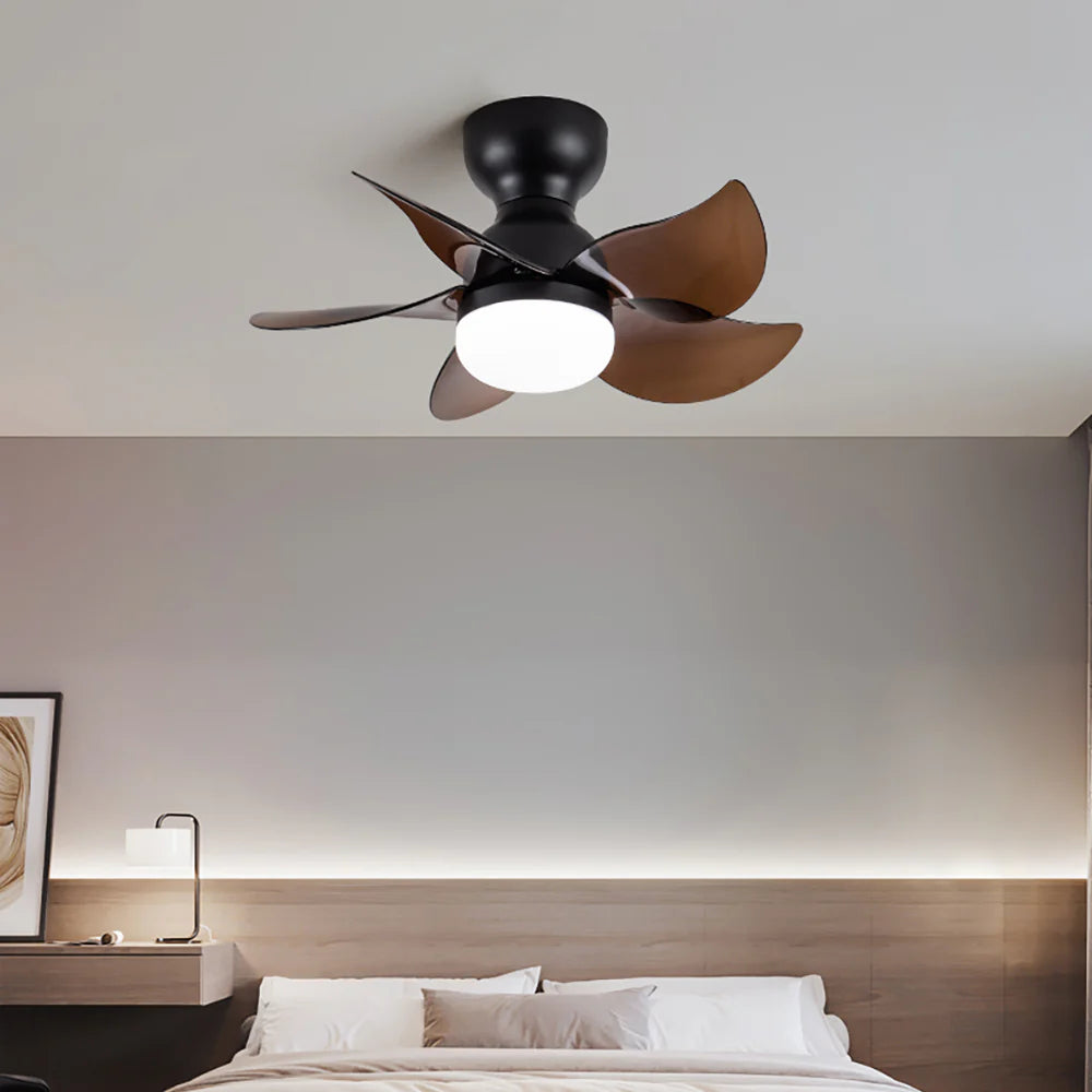 Lámpara de ventilador de techo pequeña de 5 aspas