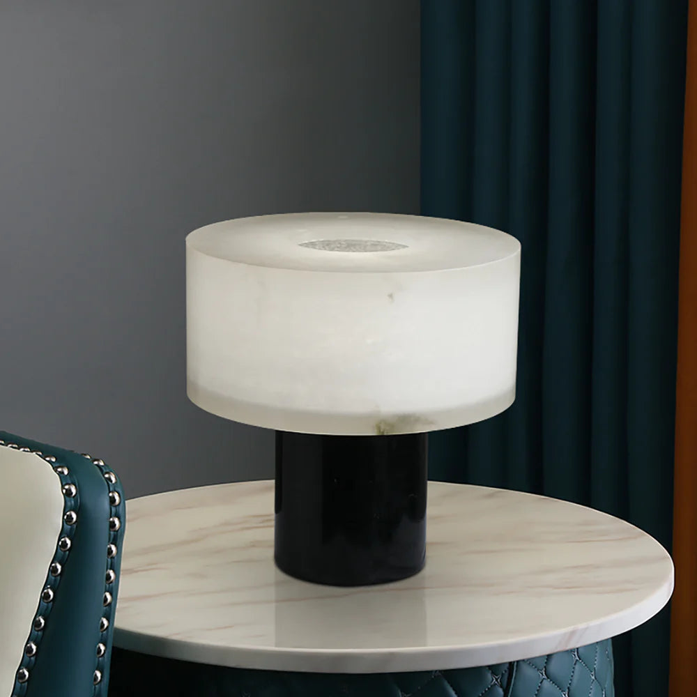 Lámpara de Mesa Pequeña de Alabastro Sólido