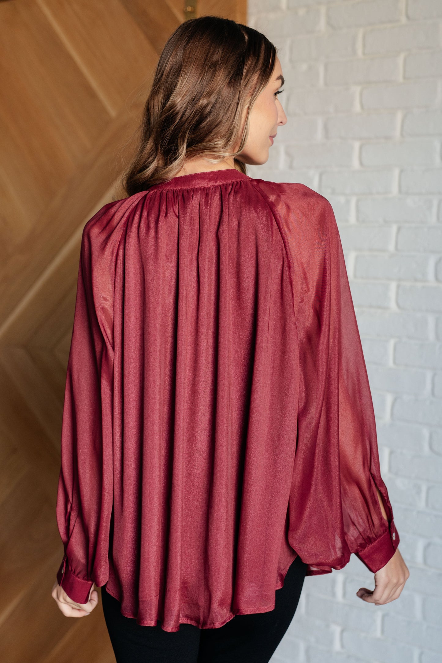 Blusa abotonada de manga murciélago Smiles and Pouts