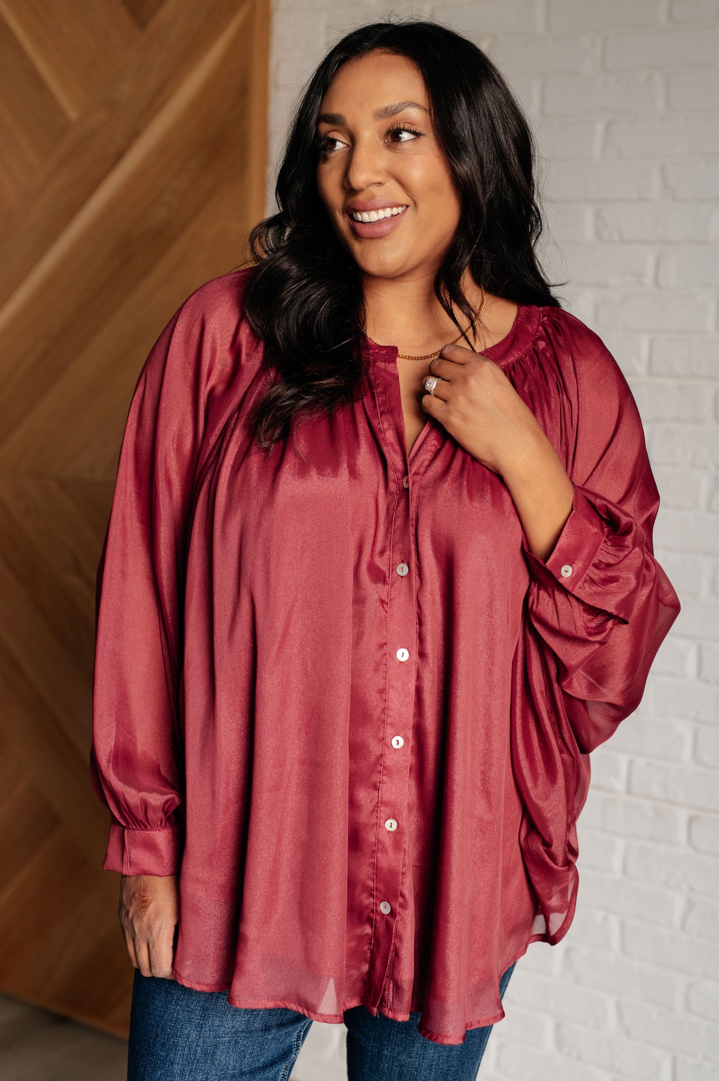 Blusa abotonada de manga murciélago Smiles and Pouts