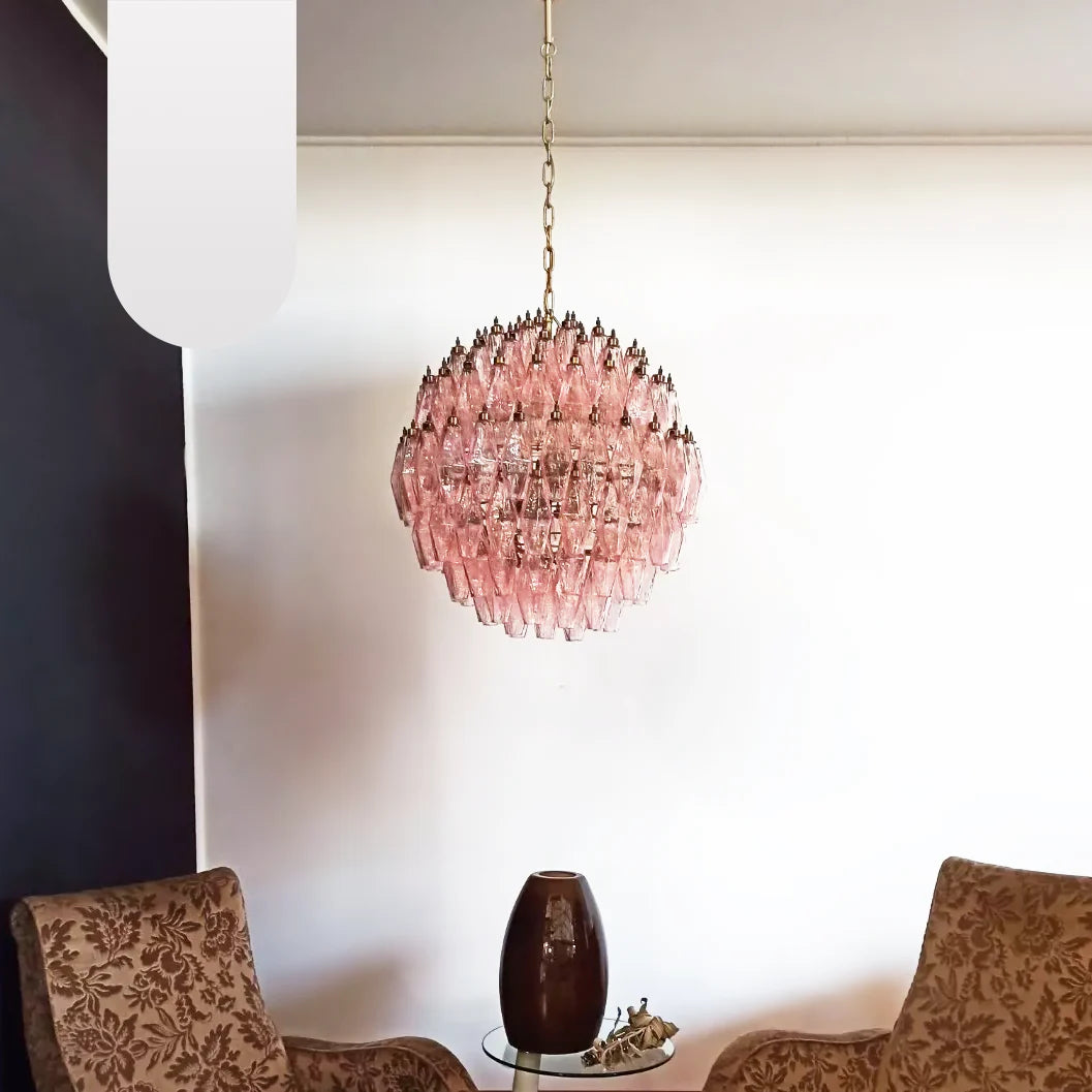 Lámpara de araña de cristal rosa de Murano con esferas poliedras