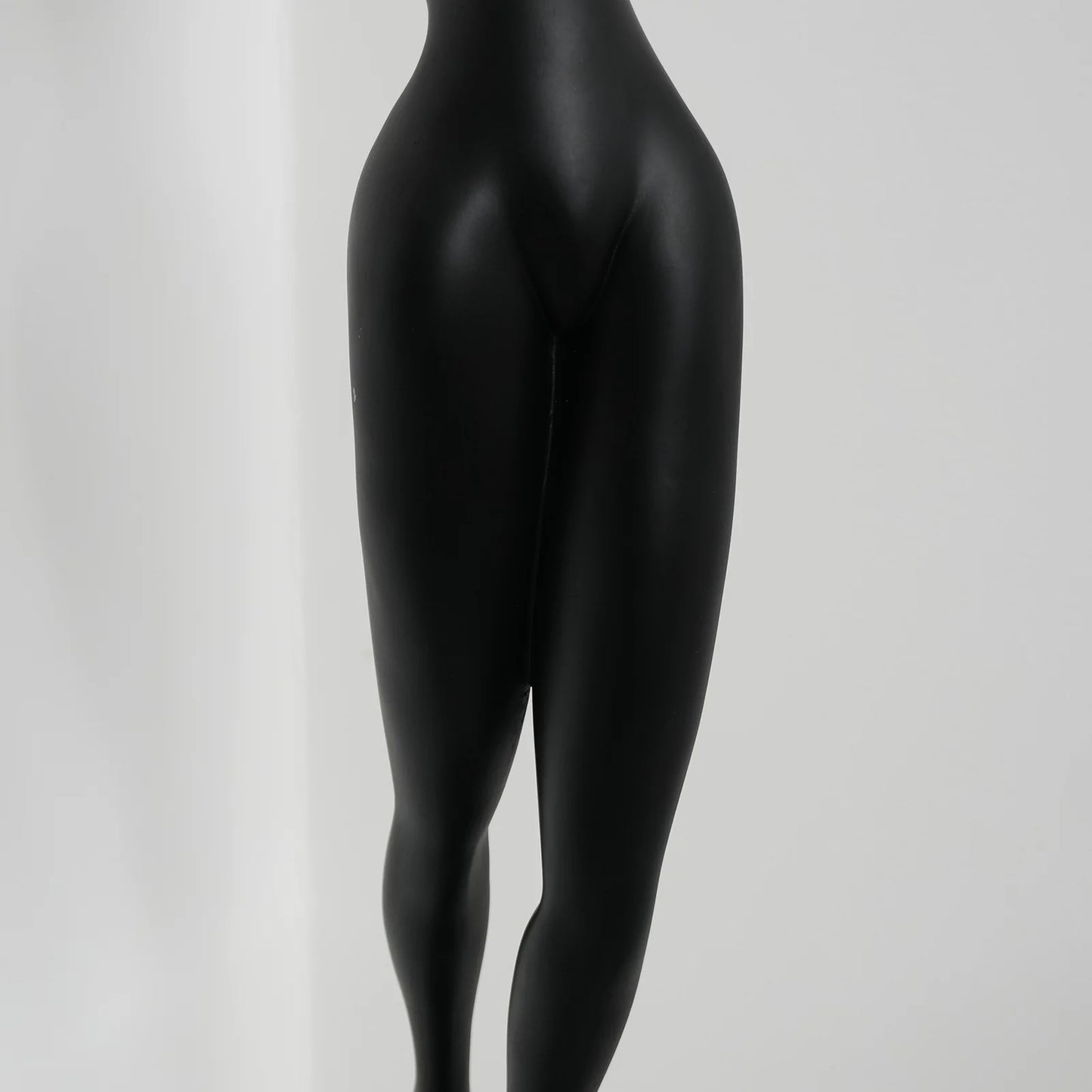 Lámpara de pie de figura Stursa Sculpture