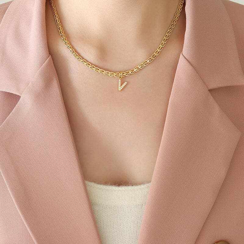 T-Shirts Trendsi Necklaces - Stylish zircon letter pendant necklace