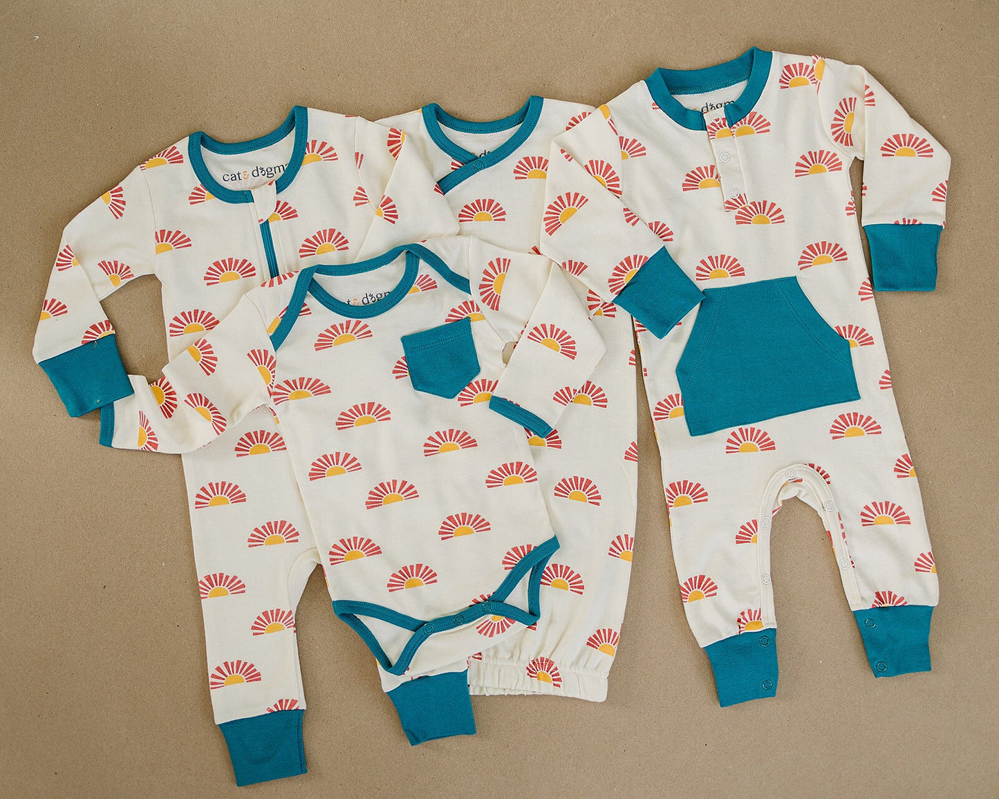 Pijama con cremallera de algodón orgánico con certificación GOTS - Amanecer