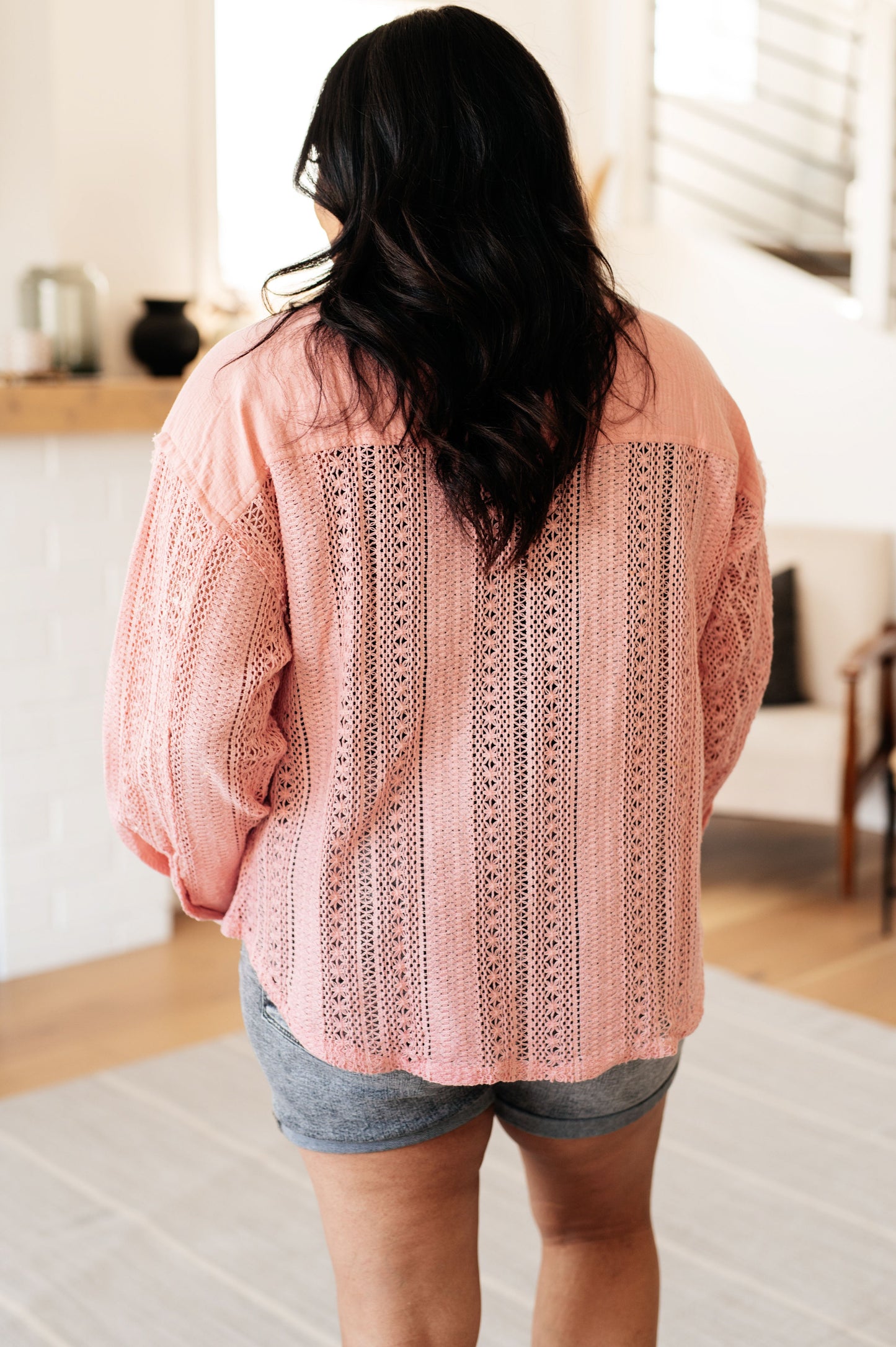Blusa abotonada de encaje Sweeter Than Nectar en color rosa