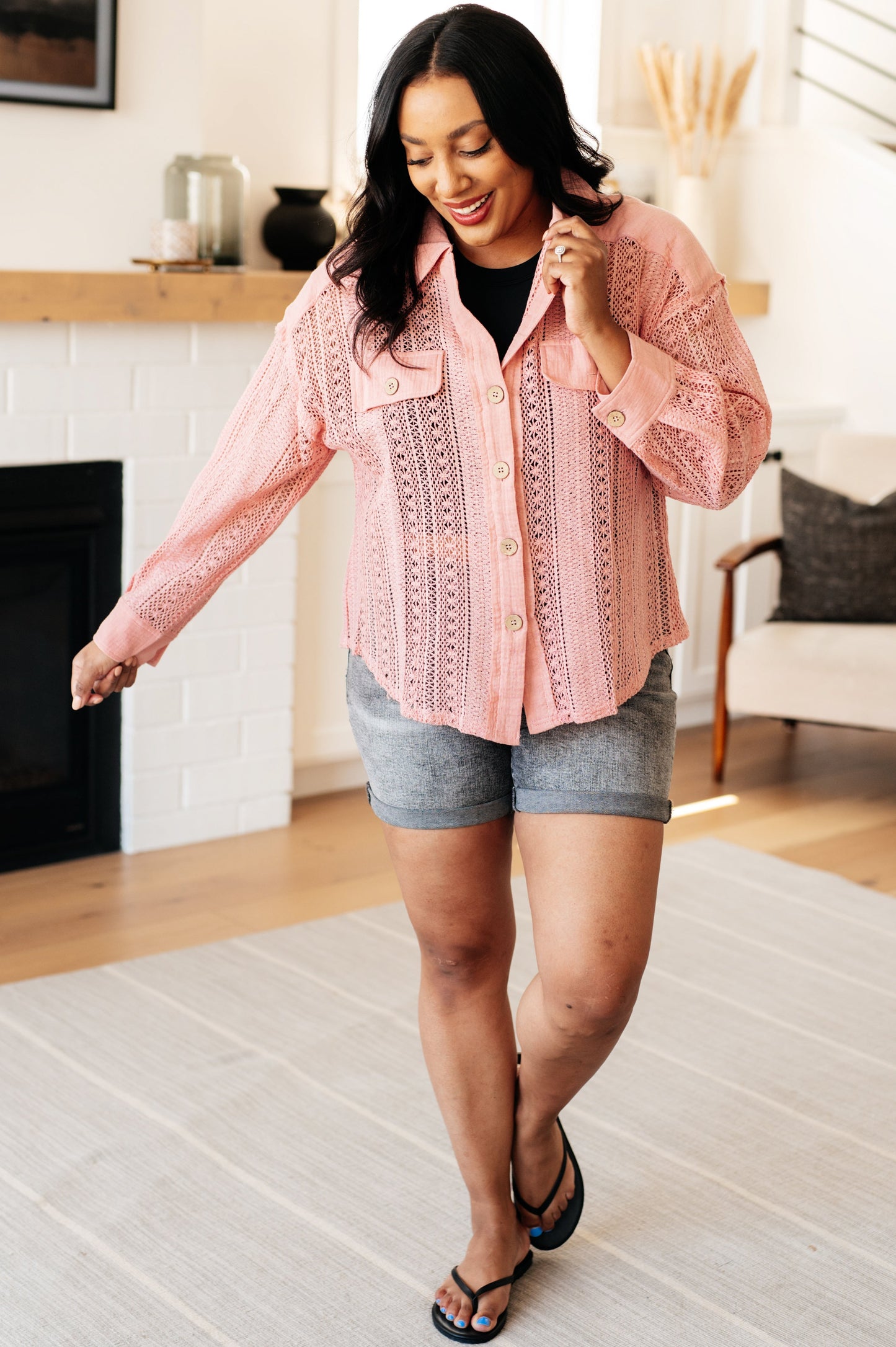 Blusa abotonada de encaje Sweeter Than Nectar en color rosa