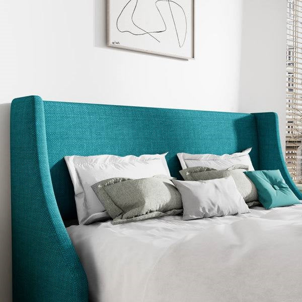 Cama tapizada tamaño King con cabecero de lino y alas, en color turquesa