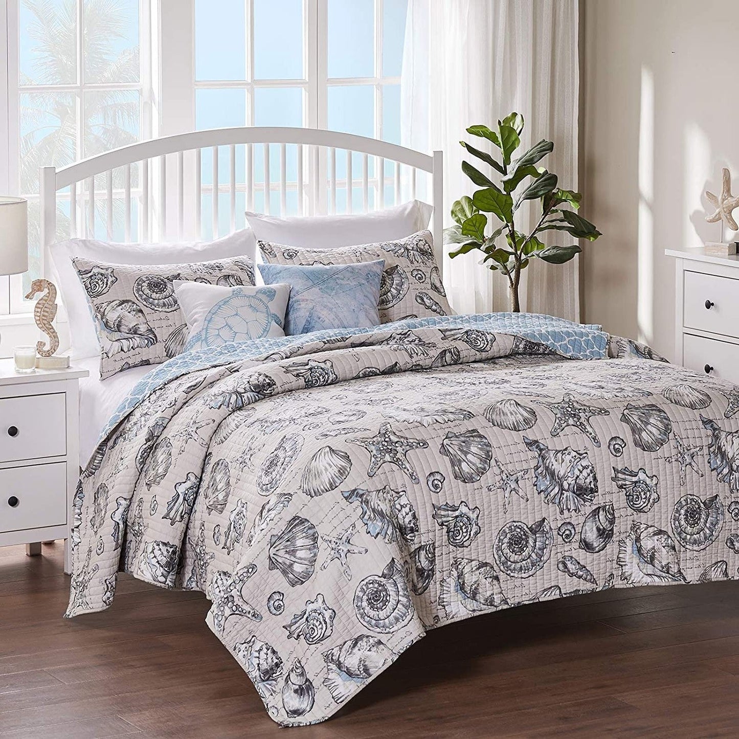 Juego de Colcha Reversible de Microfibra de 2 Piezas con Estampado Costero de Conchas Marinas, Tamaño Twin/Twin XL