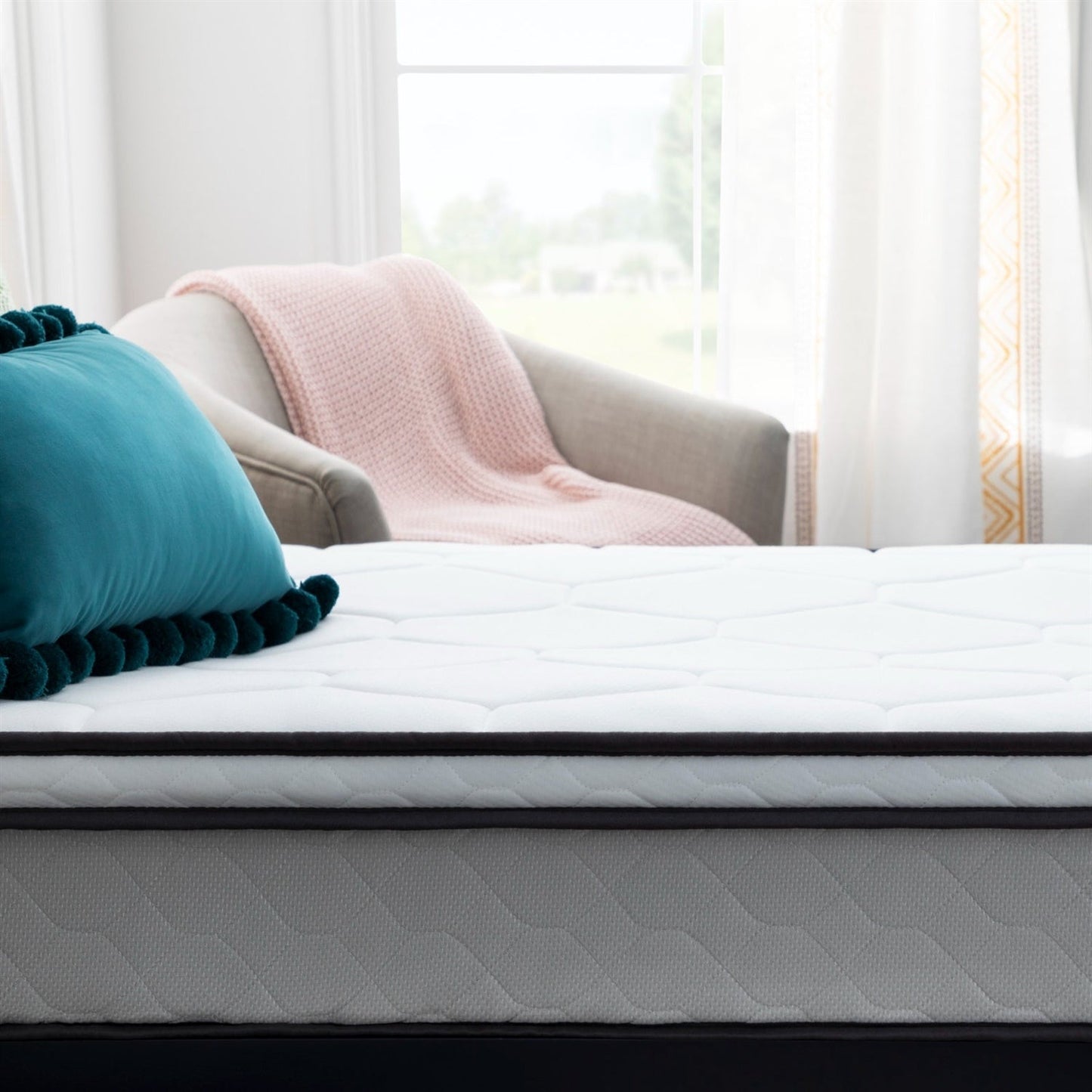 Twin size 8-inch Plush Memory Foam Innerspring Hybrid Mattress
