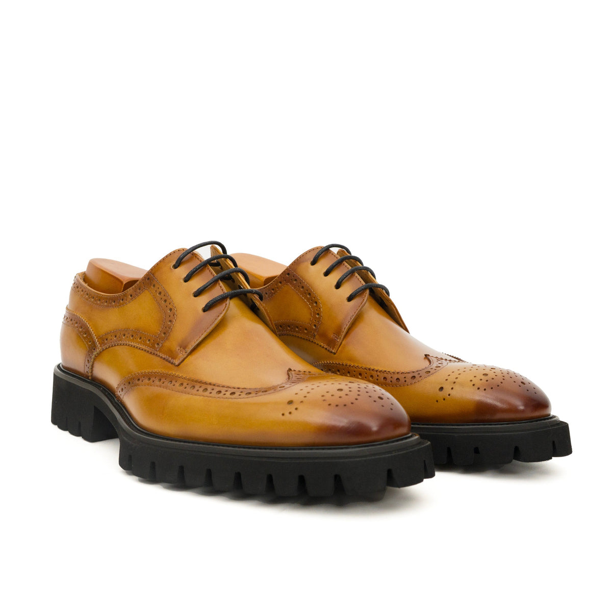 Tan Wingtip Cow Leather Derby Shoes
