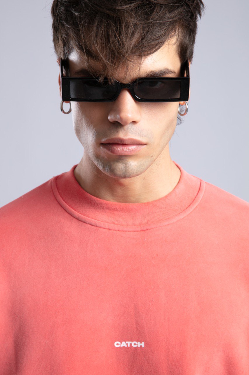 Sudadera Unisex Oversize CATCH – Colección Minimalista Studio de Streetwear