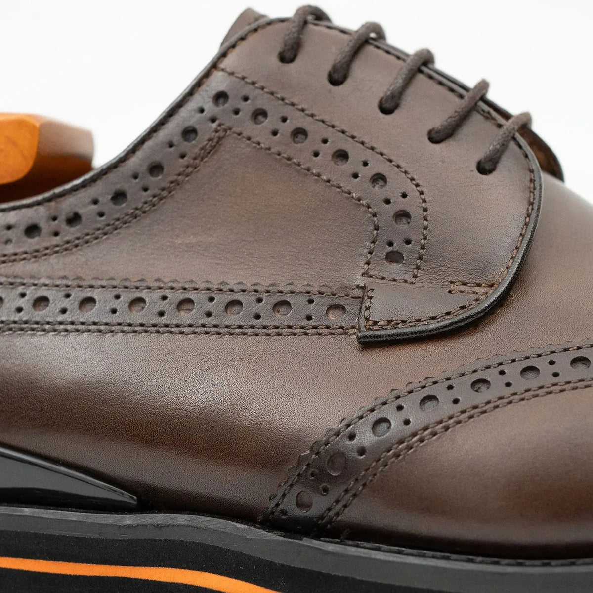 Brown Wingtip Calf Leather Derby Shoes