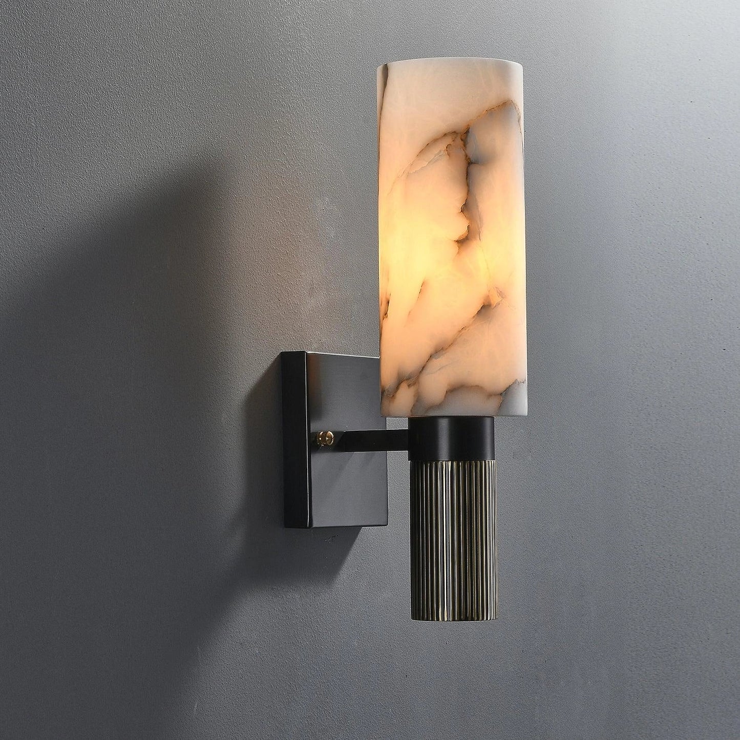 Aplique de pared antorcha de alabastro