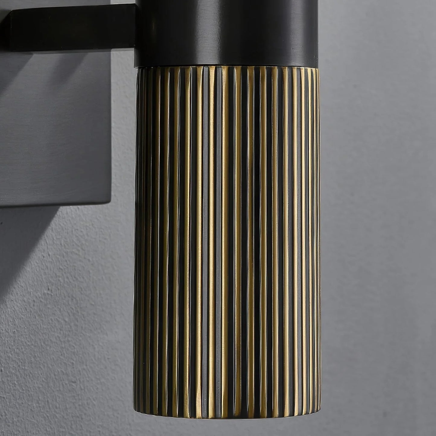 Aplique de pared antorcha de alabastro