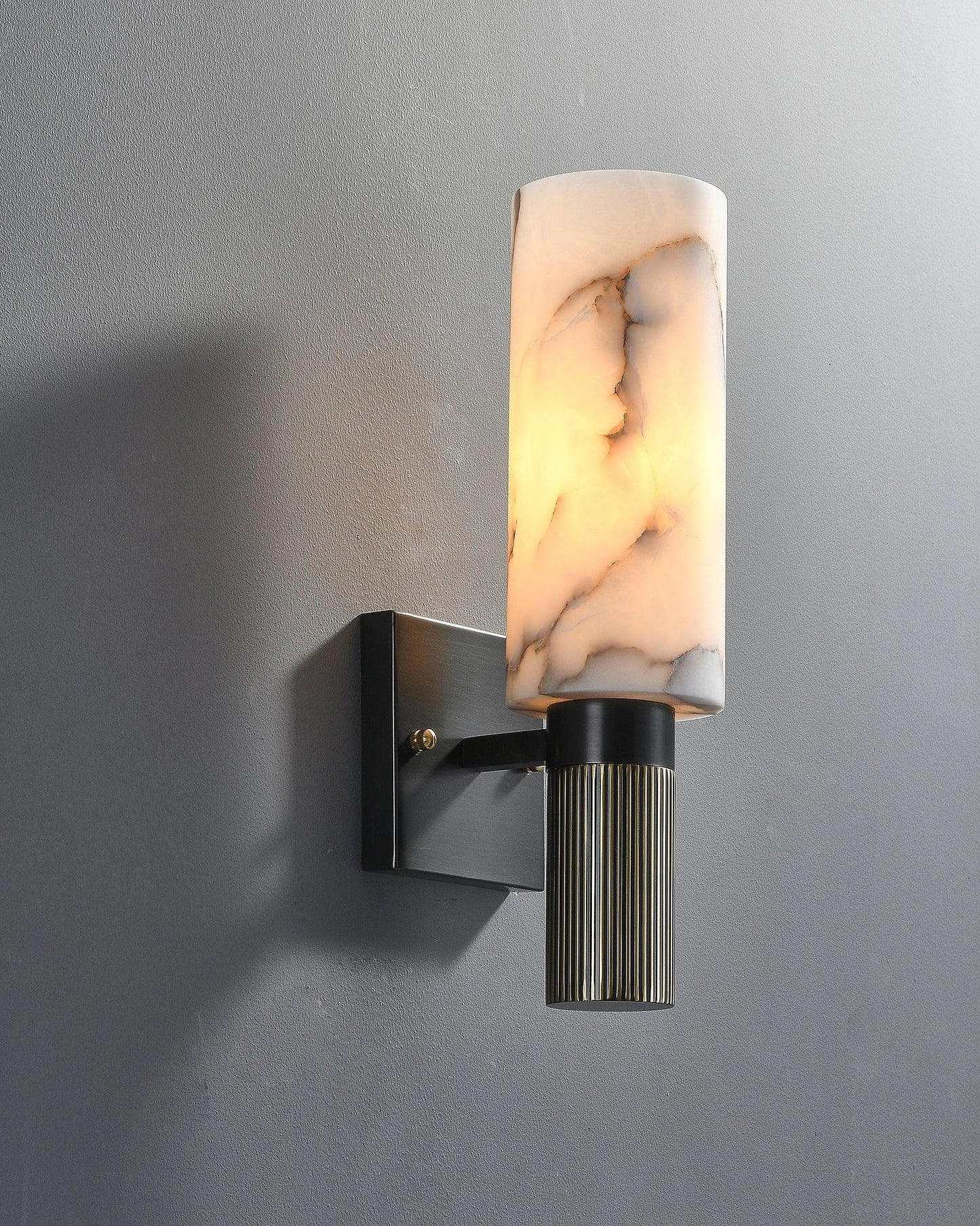 Aplique de pared antorcha de alabastro