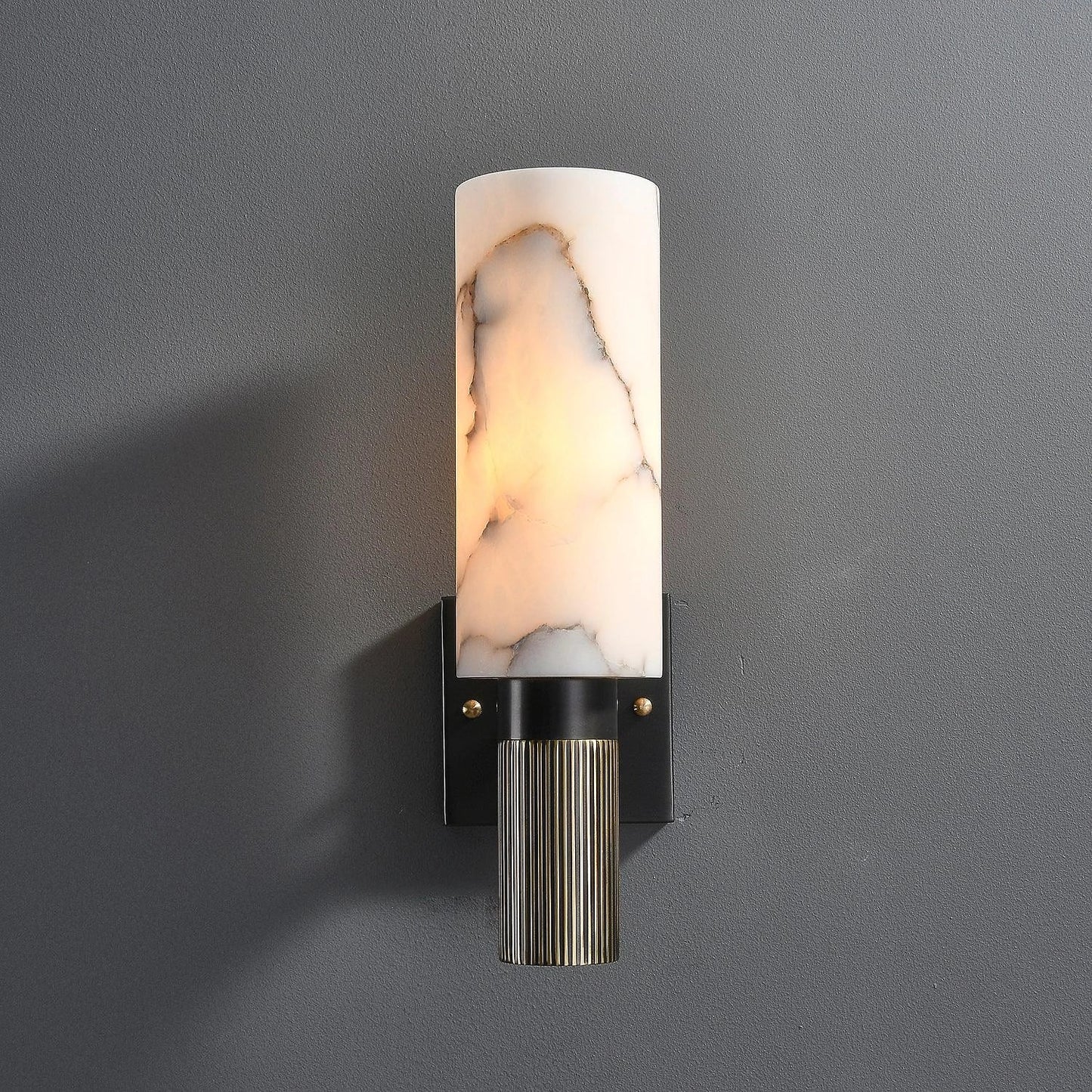 Aplique de pared antorcha de alabastro