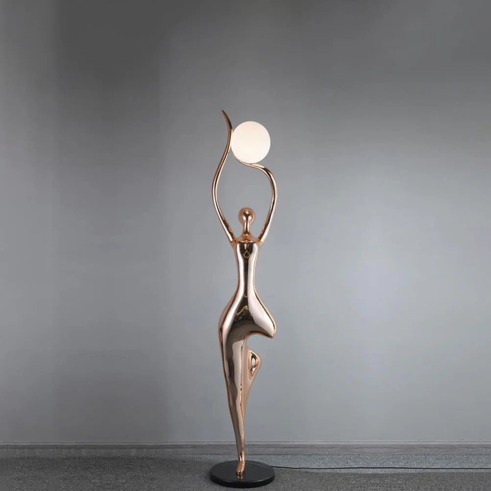 Lámpara de pie de escultura de yoga en postura del árbol