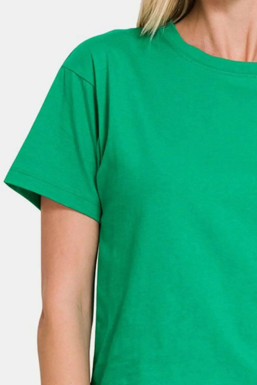 Trendsi Women's Cropped T-Shirt Round Neck Casual Fit