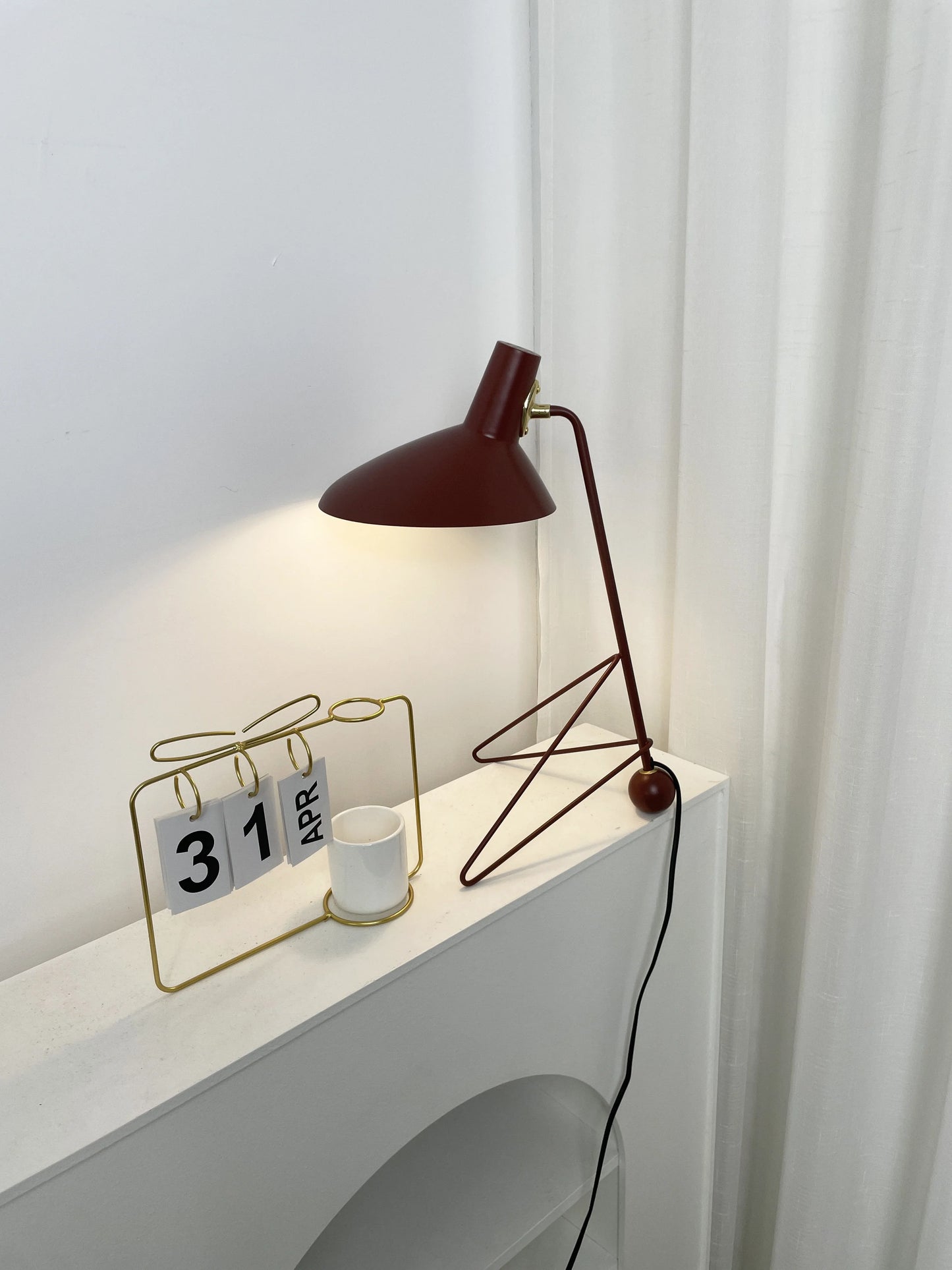 Lámpara de mesa sencilla HM9 Tripod