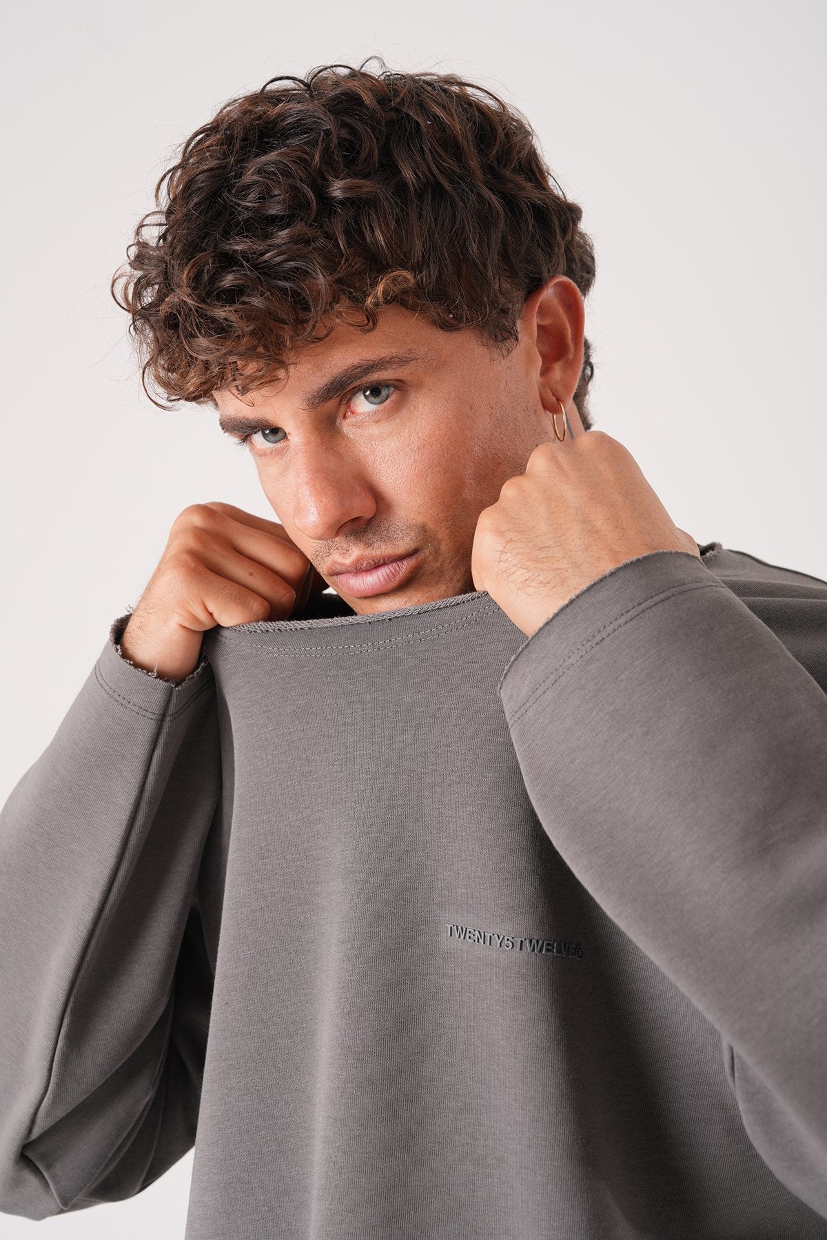 Unisex Oversized Raglan Sweatshirt - Raw Hem Detail