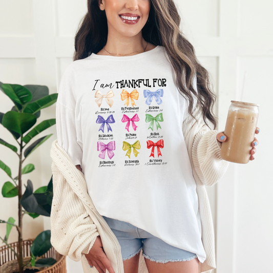 Camiseta Gráfica con Lazos "Estoy Agradecida"
