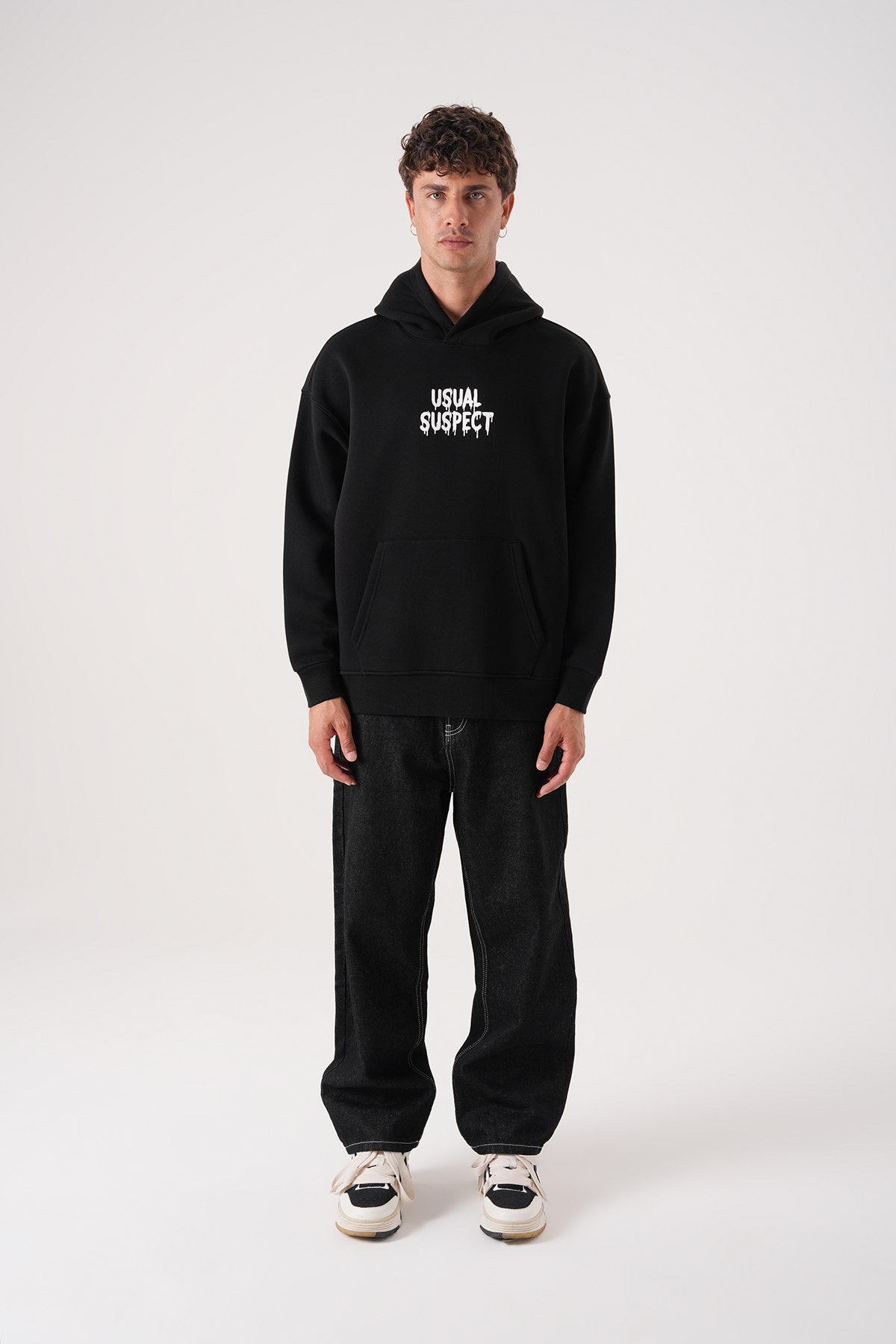 Sudadera con capucha gráfica "Sospechosos Habituales" - Sudadera oversize unisex