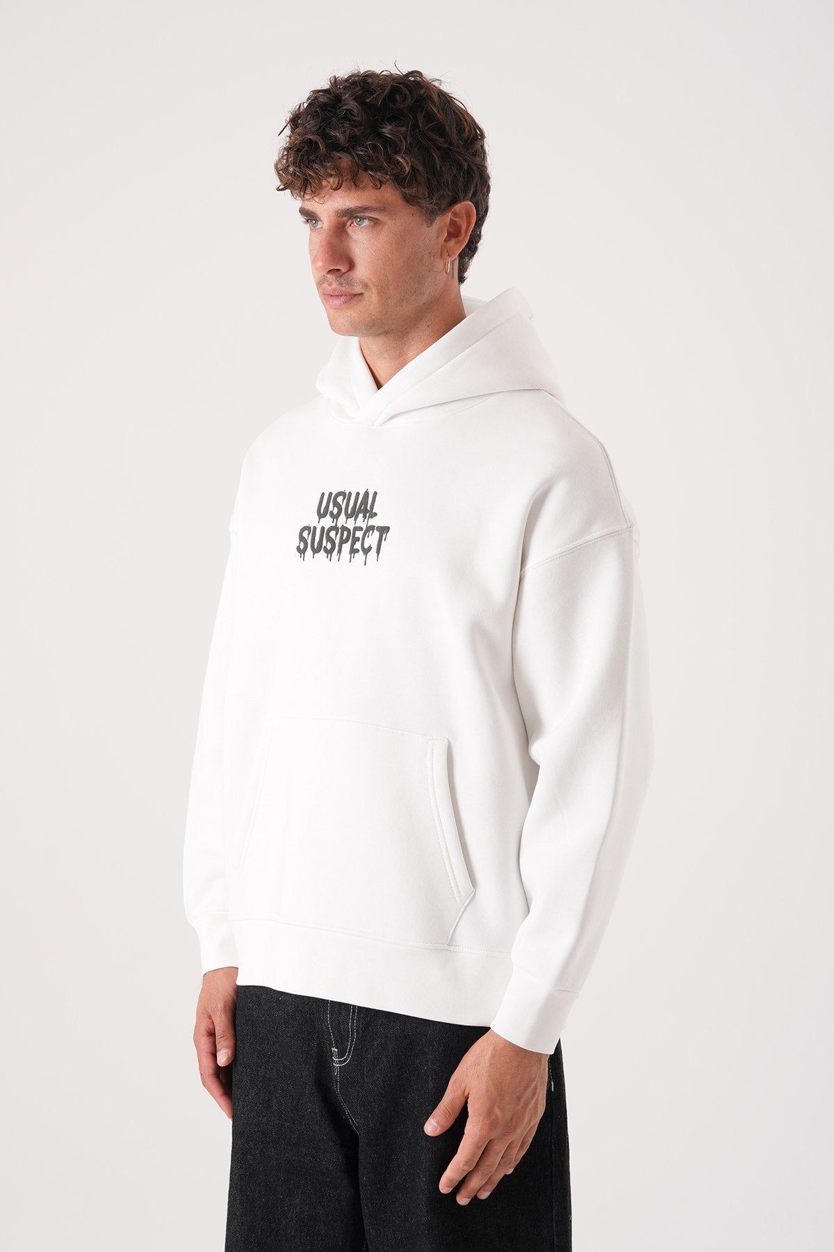 Sudadera con capucha gráfica "Sospechosos Habituales" - Sudadera oversize unisex