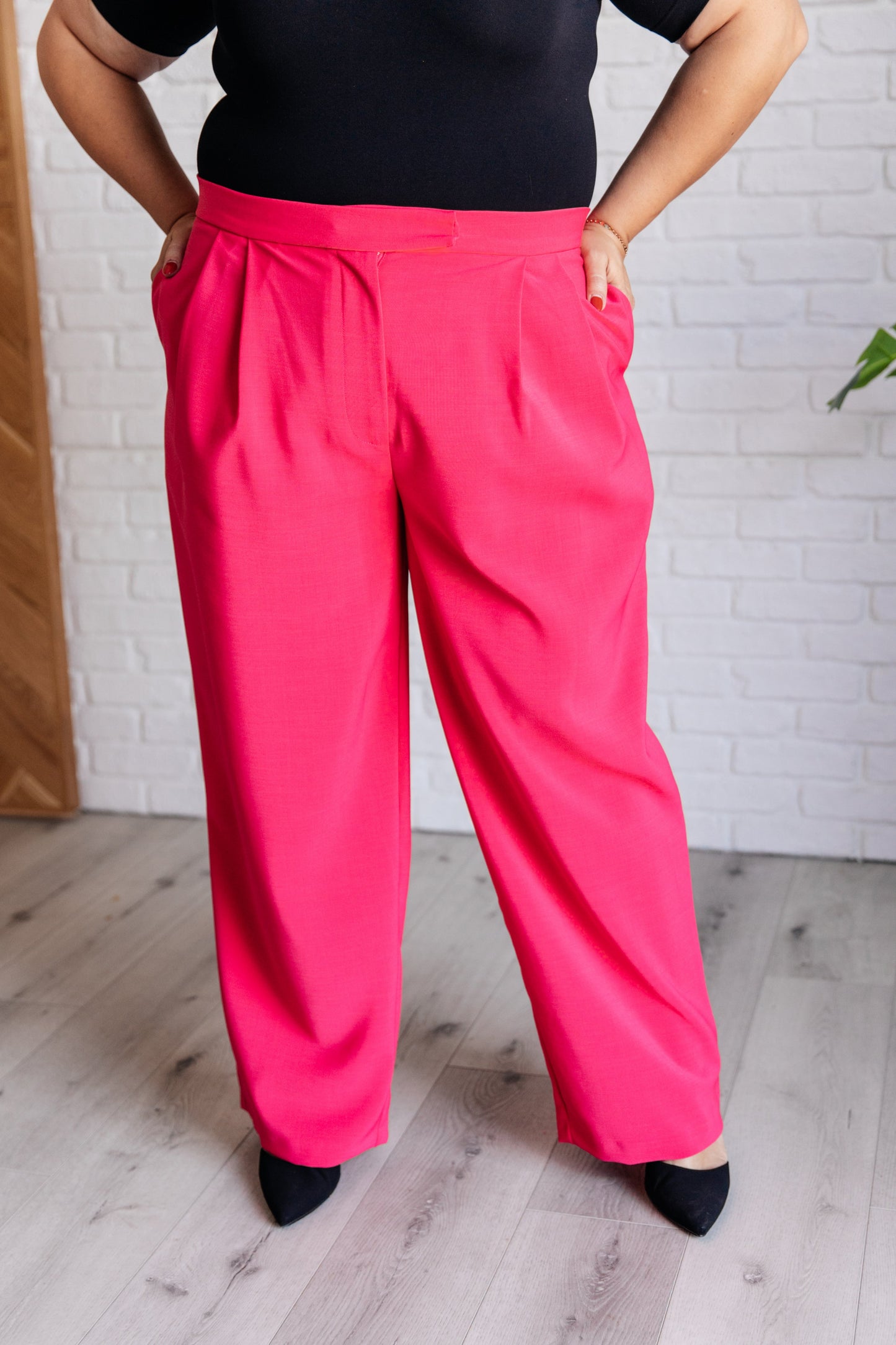 Pantalones Plisados Vigilante Stuff en Rosa Fucsia