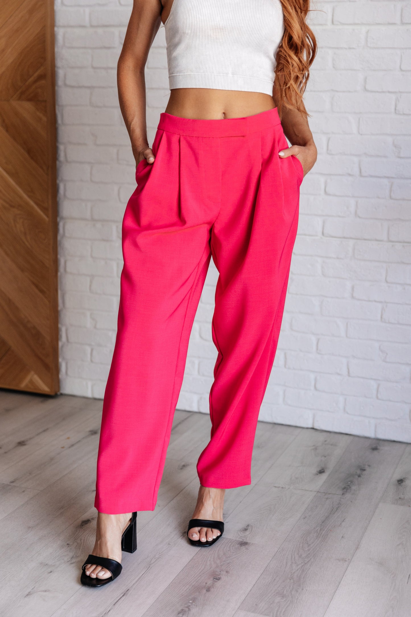 Pantalones Plisados Vigilante Stuff en Rosa Fucsia