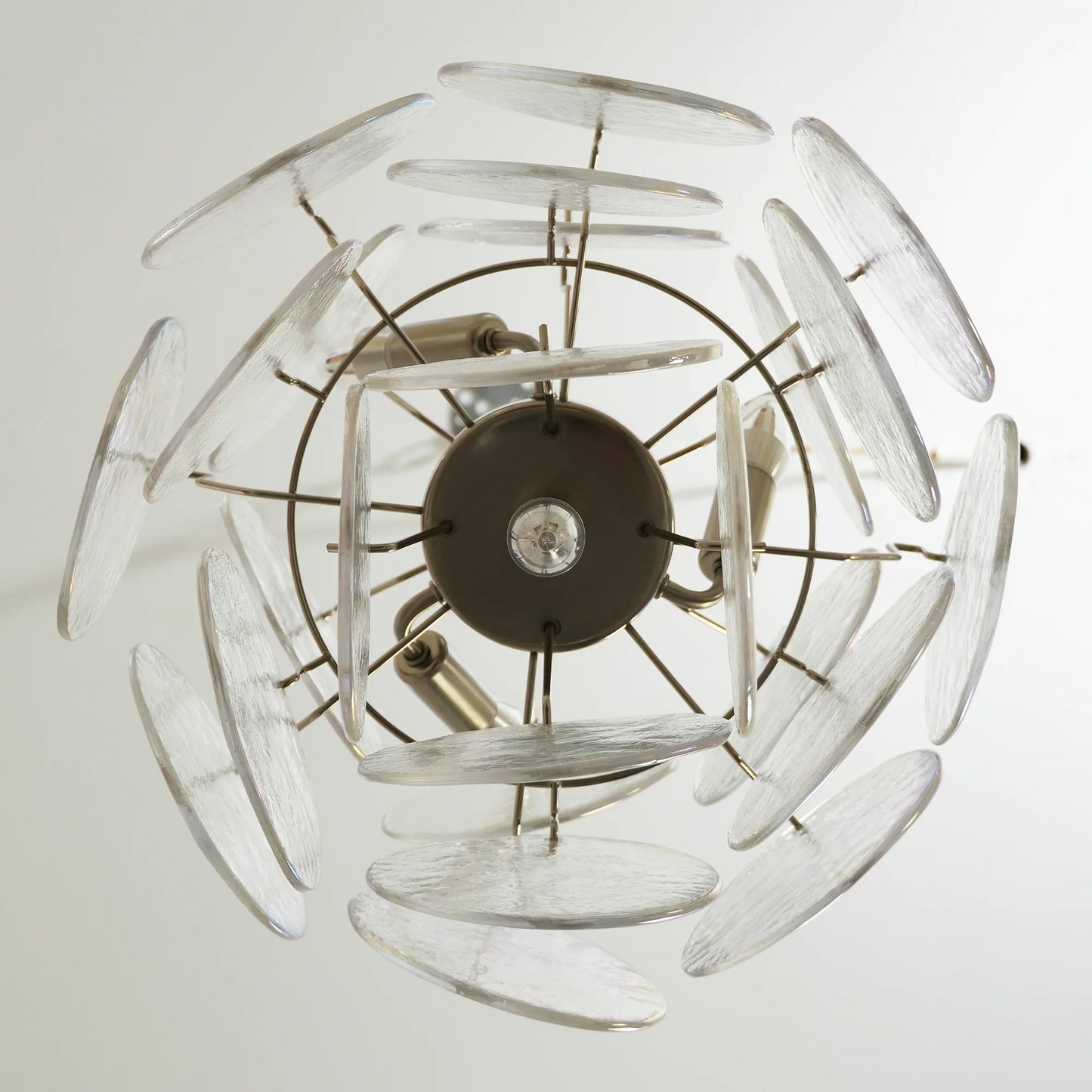 Lámpara de araña con discos de cristal iridiscente de Murano vintage