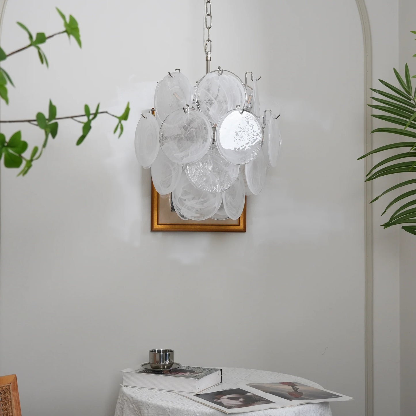 Lámpara de araña con discos de cristal blanco de Murano vintage