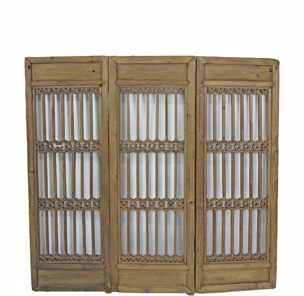 Tres paneles de pantalla de madera chinos antiguos
