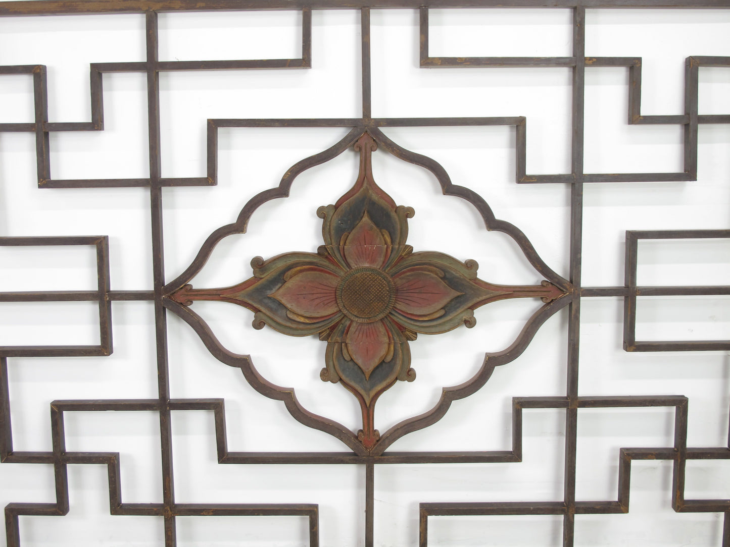 Panel de biombo de madera china antigua de loto