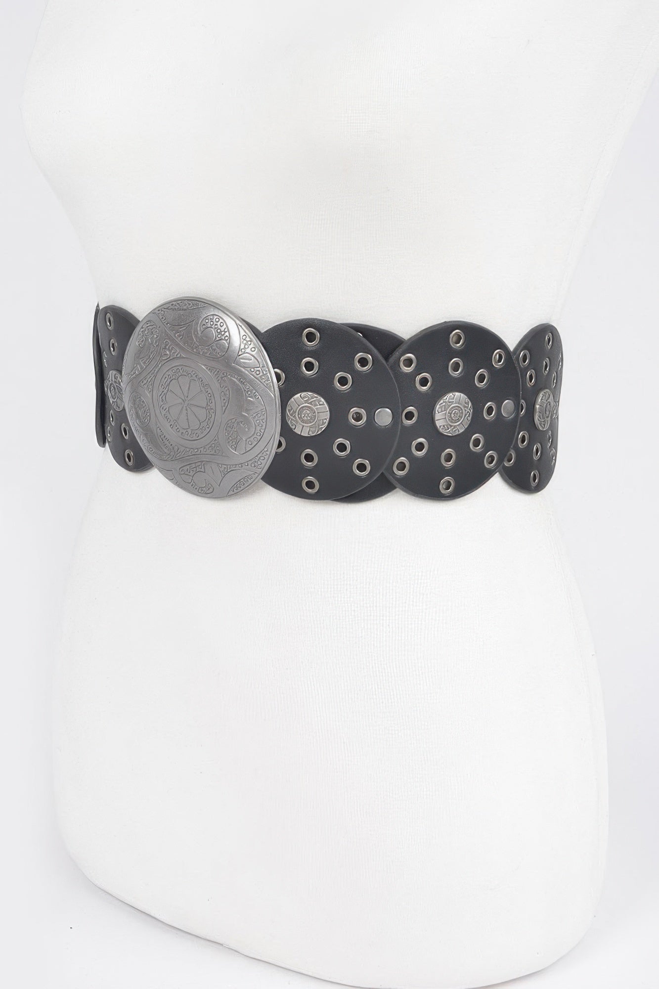 Faux Leather Multi Eyelet Round Western Belt