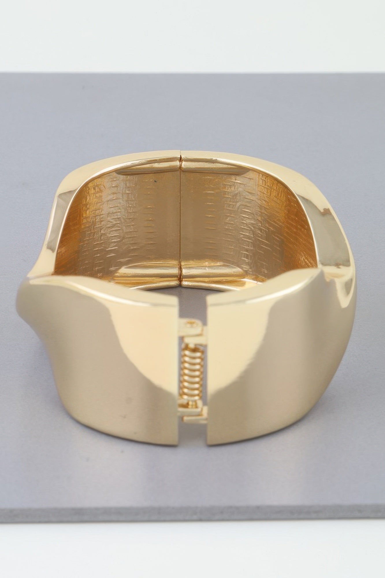 Shiny Twisted Cuff Bracelet