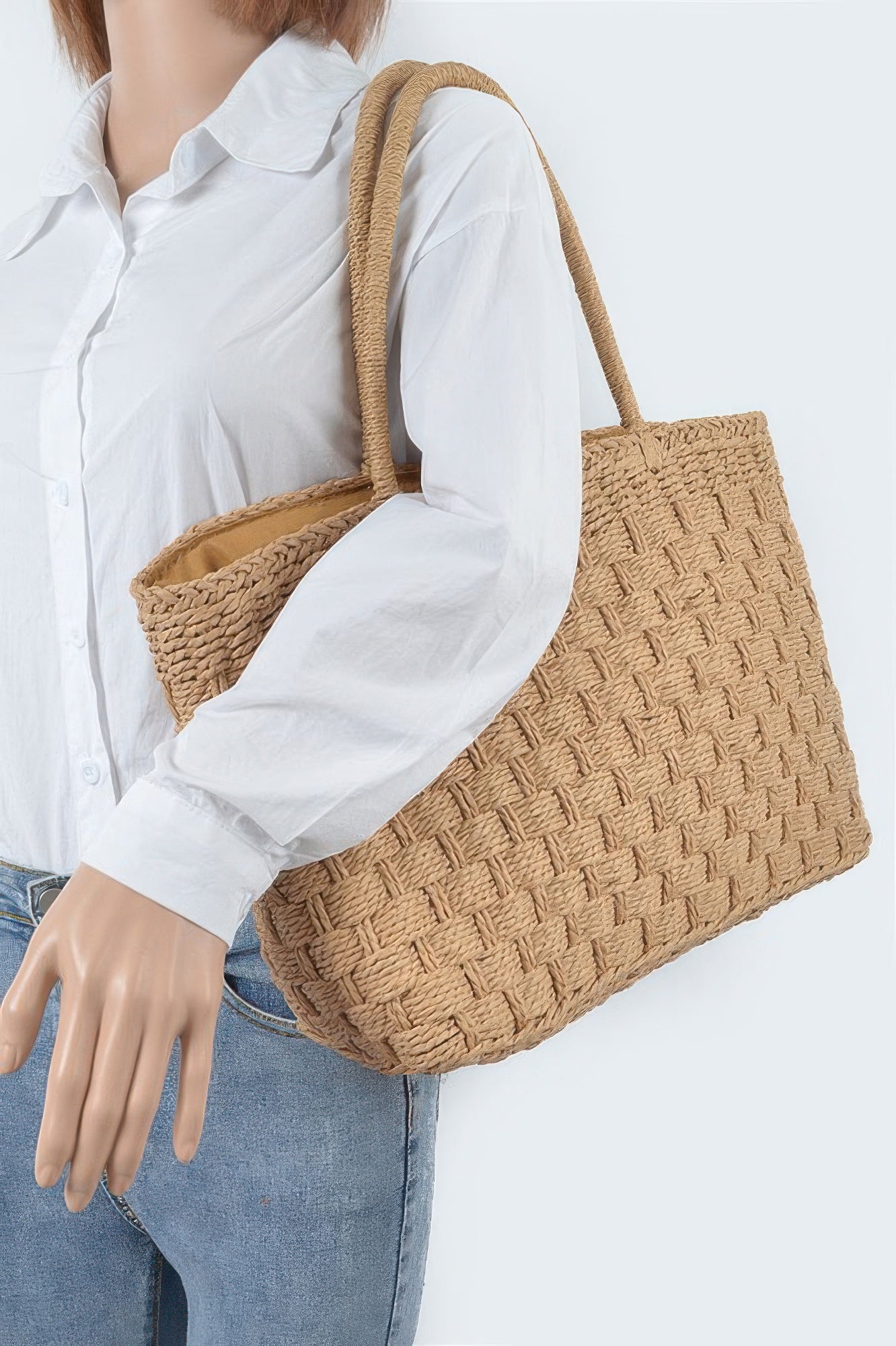 Straw Medium Tote Bag