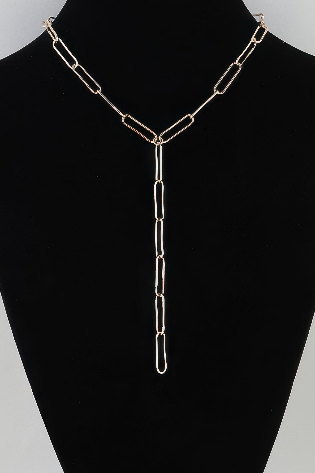 Minimal Link Chain Drop Necklace