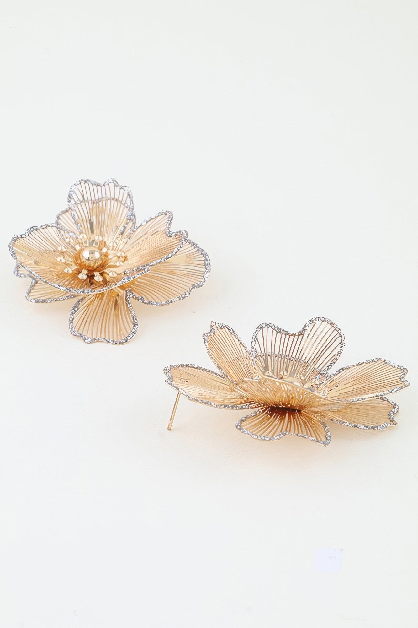Delicate Glitter Blooming Flower Earrings