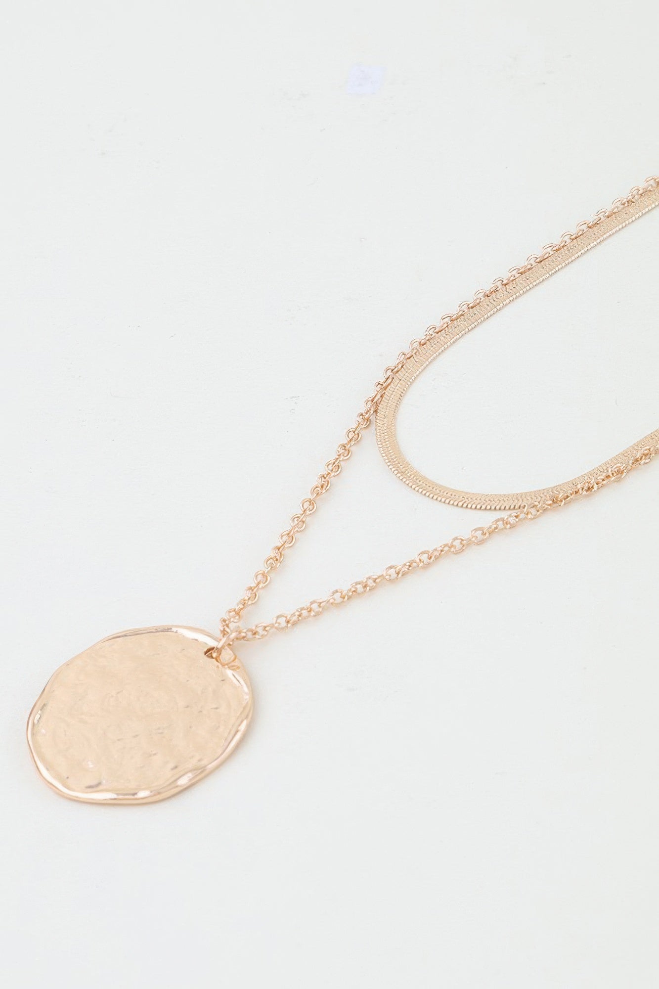 Double Hammered Pendant Chain Necklace