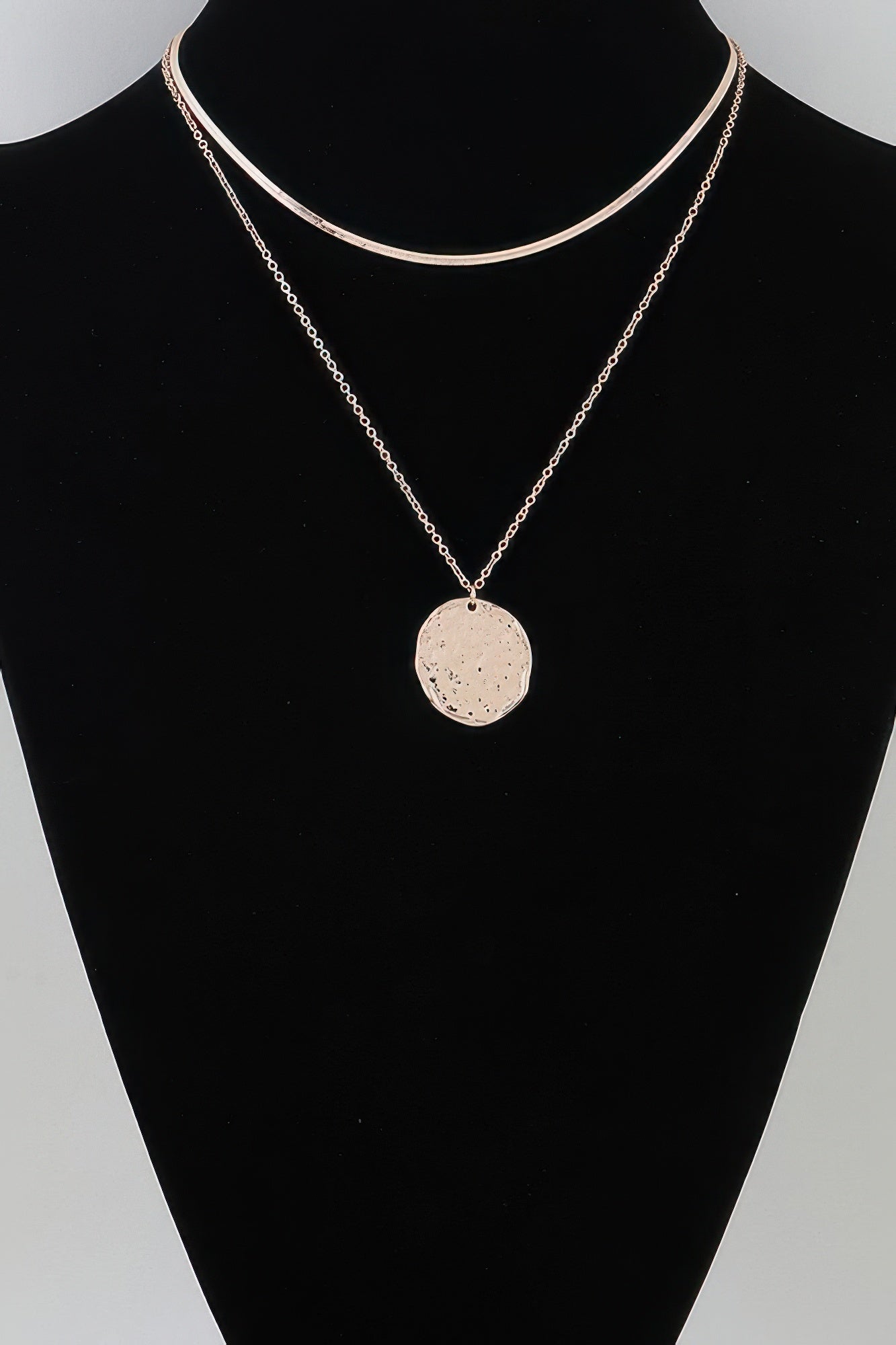 Double Hammered Pendant Chain Necklace